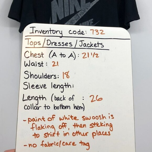 The Nike Tee Black Nike swoosh graphic T-Shirt Medium - Picture 12 of 15